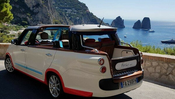 Τα διάσημα 7θέσια cabrio-ταξί του νησιού Κάπρι