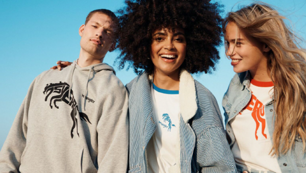 Η Wrangler γιορτάζει τα 75 της χρόνια και σας προσκαλεί να ανακαλύψετε τη νέα καλοκαιρινή συλλογή για τις πιο cool εμφανίσεις. 