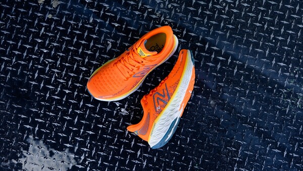 Το νέο 1080v12 της New Balance με τεχνολογία Fresh Foam X είναι σχεδιασμένο για όλους