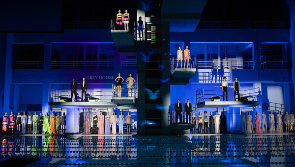 MI-RŌ x Grey Goose: Το μεγαλύτερο fashion show που έγινε ποτέ στην Ελλάδα
