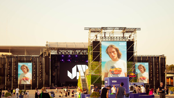 Η Funky Buddha «πηγαίνει» Athens Release Festival και προτείνει τα απόλυτα summer festival outfits