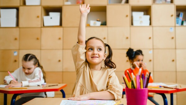 Back to school με νέα, στιλάτα σχολικά είδη