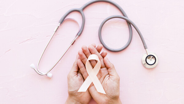 Pfizer Hellas: Δράσεις για την ενημέρωση και πρόληψη για τον καρκίνο του μαστού 