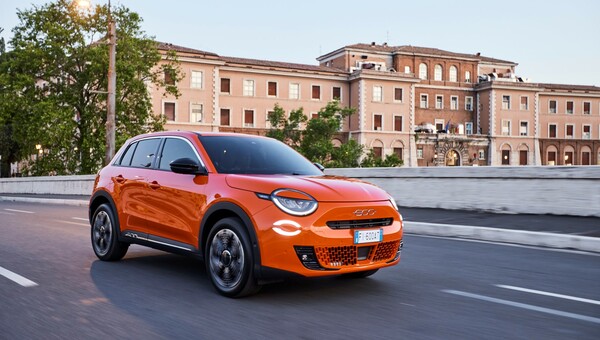 Το νέο Fiat 600 είναι η επιτομή της ιταλικής φινέτσας