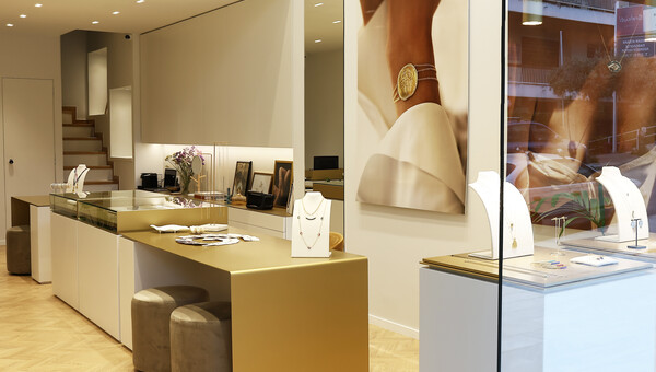 To νέο flagship store της Danai Giannelli