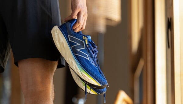 Fresh Foam X 1080v14: Το κορυφαίο αθλητικό παπούτσι της New Balance έγινε ακόμη καλύτερο