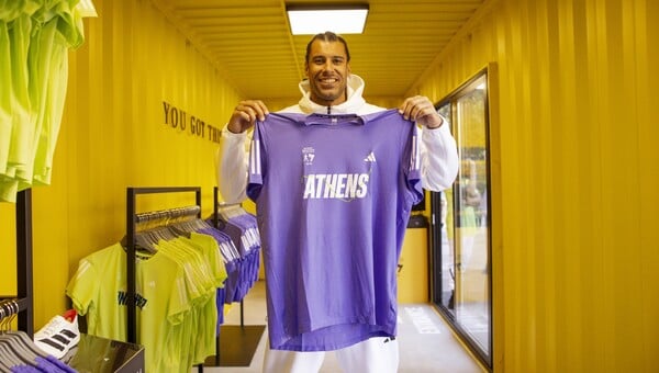 «Υοu got this»: Μέσα στο pop up της Adidas στο Σύνταγμα για τον 41 Μαραθώνιο 