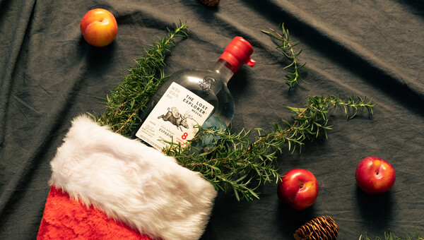 The Lost Explorer Mezcal: Ανακαλύψτε τη μαγεία των γιορτών σε κάθε γουλιά