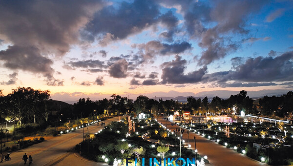 Παραμυθένια Χριστούγεννα στο The Ellinikon Experience Park γεμάτα φως, μαγεία & ένα ταξίδι… στον Βόρειο Πόλο