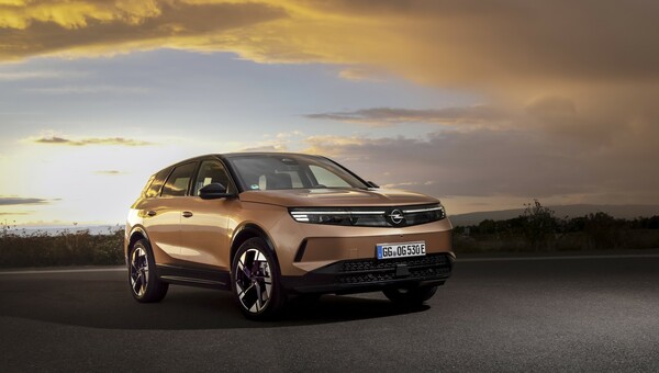 Το νέο Opel Grandland στα κατάλληλα χέρια
