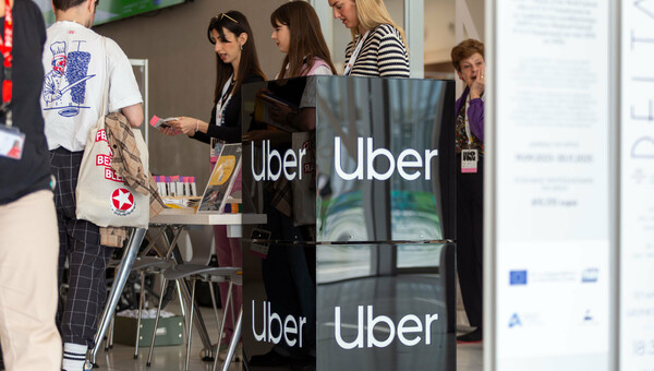 Η Uber επενδύει στην έμφυλη ισότητα στο WOW Festival 2025