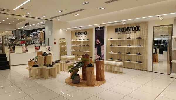 Νέο corner Birkenstock στο πολυκατάστημα Attica City Link