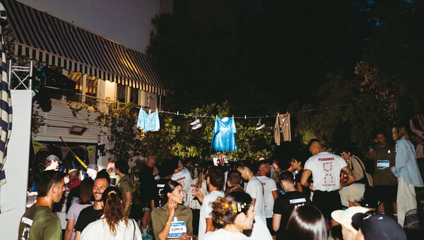 On x PLEASURES x The Loop: Όταν το τρέξιμο συναντά την κουλτούρα του δρόμου