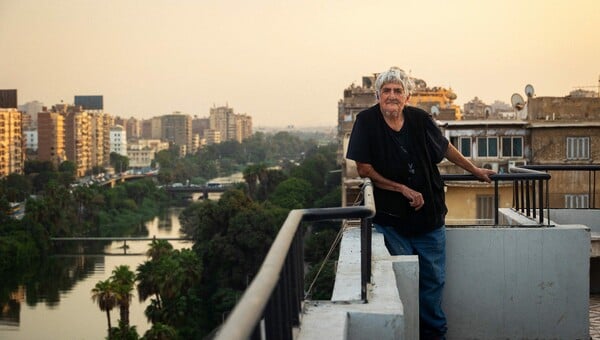 Άννα Μποκιγιάν: «Αν δεν ανήκεις πουθενά, ανήκεις στον εαυτό σου»