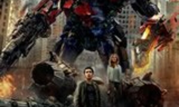 TRANSFORMERS 3: DARK OF THE MOON (TRANSFORMERS 3: DARK OF ...