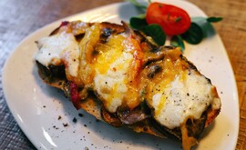 Ανοιχτό σάντουιτς Greece vegetarian