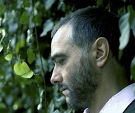 Με μικρή καθυστέρηση θα ξεκινήσει η αποψινή συναυλία του Κωνσταντίνου Βήτα στον Κήπο του Μεγάρου