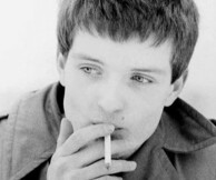 Οι στίχοι και τα ημερολόγια του Ian Curtis γίνονται βιβλίο