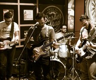 The Underdogs Live w/ Drunken Gramophone