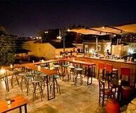 Live στο White Noise