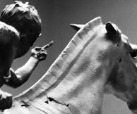 J.Joshua Garrick - «Αποτυπώνοντας το αρχαίο Κάλλος»