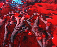 Έκθεση αφίσας των μελών του Επιμελητηρίου Εικαστικών Τεχνών Ελλάδος για το μεταναστευτικό πρόβλημα