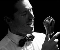 Αδάμ Τσαρούχης