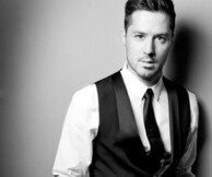 Αδάμ Τσαρούχης