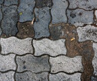 Under the paving stones, the river 