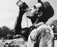 ΒΙΟΜΗΧΑΝΙΚΗ ΕΛΕΥΣΙΝΑ. Άνθρωποι και Εργοστάσια