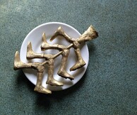 Hera Büyüktaşçıyan, Fishbone / Ψαροκόκαλο