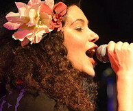 Sugahspank! & The Swing Shoes, A Holy Show