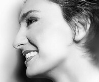 Ηρώ: Πιάνο ‑ Φωνή