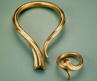 HIGH - LIGHTS, ΙΣΤΟΡΙΚΑ ΚΟΣΜΗΜΑΤΑ ΚΑΙ ΥΨΗΛΗ ΡΑΠΤΙΚΗ