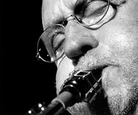 LEE KONITZ