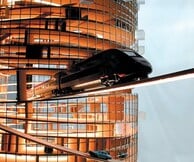 "ΤΟ ΠΕΙΝΑΣΜΕΝΟ ΚΙΒΩΤΙΟ. ΟΙ ΑΠΕΡΑΝΤΟΙ ΧΩΡΟΙ ΤΟΥ MVRDV"