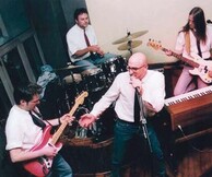 JOHNNY VAVOURAS & THE CADILLACS
