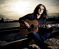 Βασίλης Καζούλλης