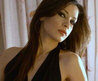 Natalia Soledad Petsalis with Gomez Trio