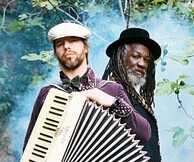 Winston McAnuff & Fixi