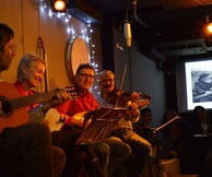 Οι Δερβίσηδες και η Αλίκη, «Μάθε τέχνη κι άστηνε...»