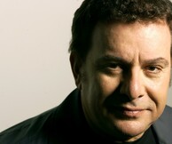 Μανώλης Μητσιάς, Εν αρχή ην ο Λόγος