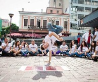 Με μια φωνή τραγουδάμε «Όπως τότε»