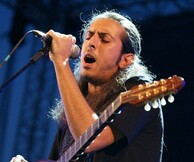 Γιάννης Χαρούλης στο Θέατρο Λυκαβηττού