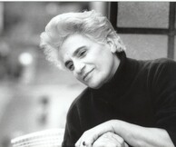 Οι νέοι για τη Δόμνα Σαμίου, «Της τριανταφυλλιάς τα φύλλα…» 