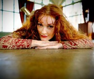  Μαρία Μαρκεσίνη, «Μια φωνή, χίλια χρώματα»