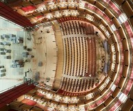 Διά Χριστόν Σαλοί: Μία stand-up λειτουργία