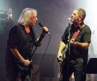 Γιάννης Αγγελάκας & Παύλος Παυλίδης, Από Γιορτή Σε Γιορτή