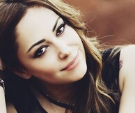 Μελίνα Ασλανίδου «Καλοκαίρι, αγκαλιά μου...» 