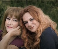 Ευανθία Ρεμπούτσικα & Έλλη Πασπαλά